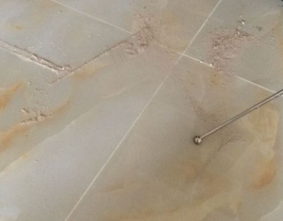 石屏瓷砖空鼓维修公司分享粘合剂选择不当在瓷砖铺贴过程中可能导致以下问题